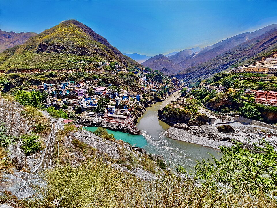 Devprayag A_confluence_of_Alaknanda_and_Bhagirathi_rivers,_Devprayag Uttarakhand