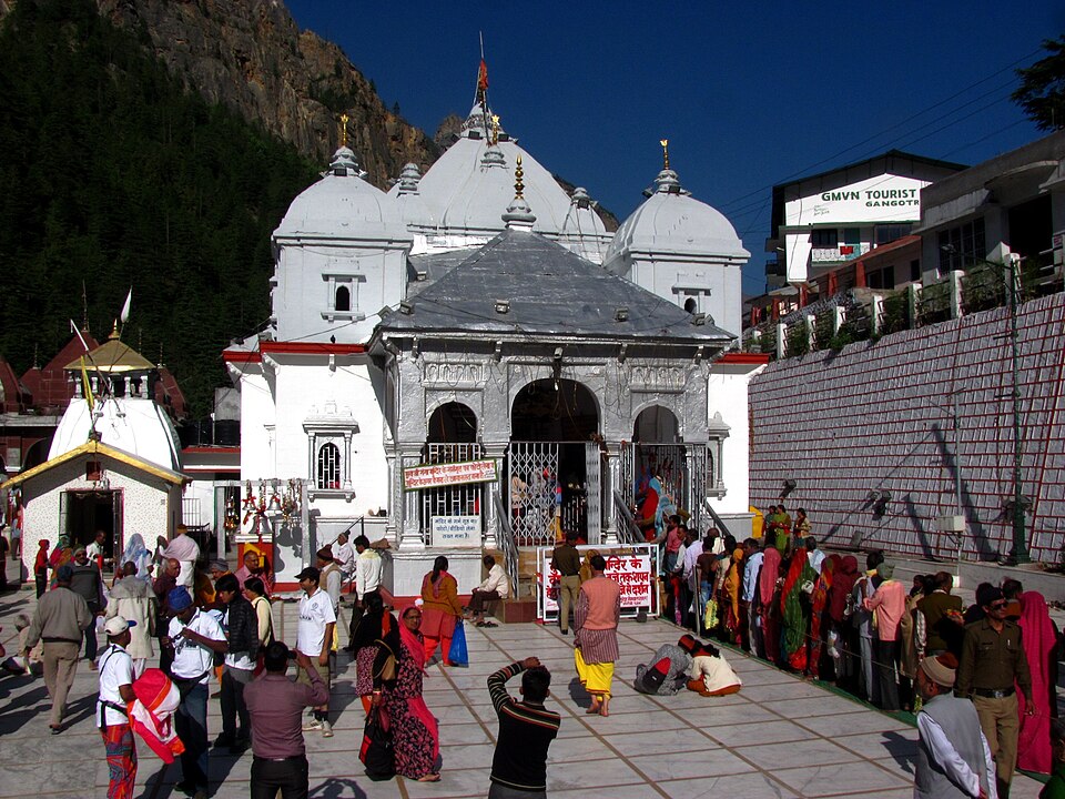 Gangotri_temple_in_Uttarakhand