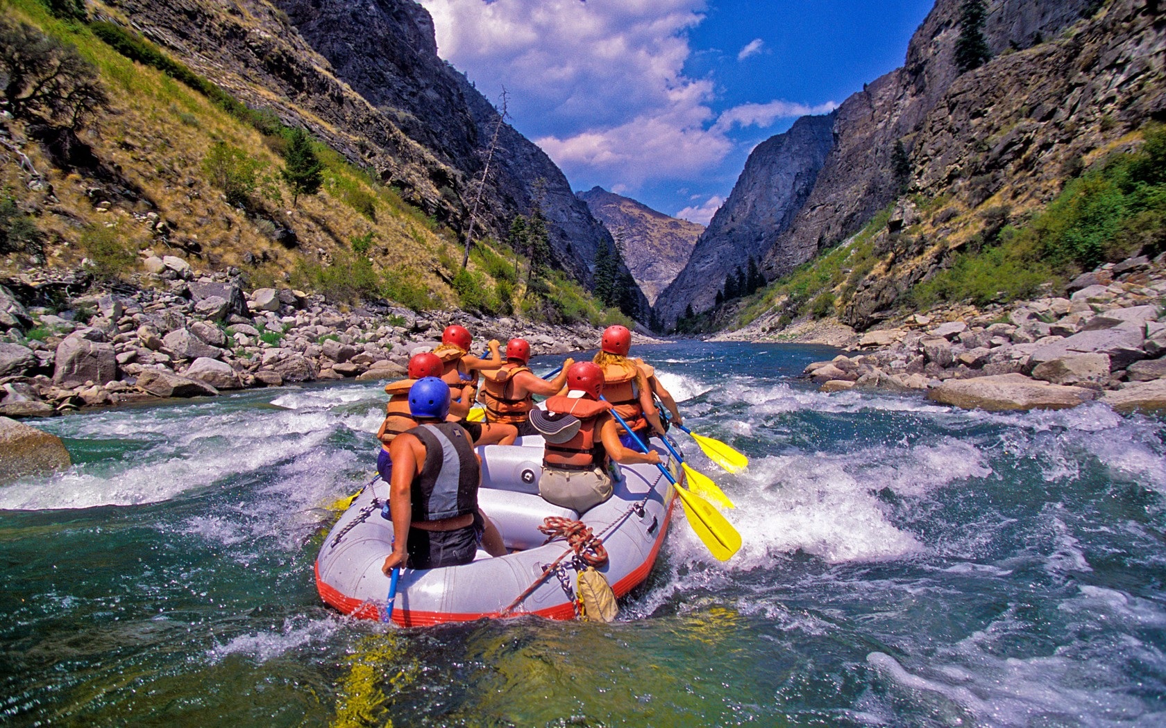 River rafting Manali - Himachal Pradesh