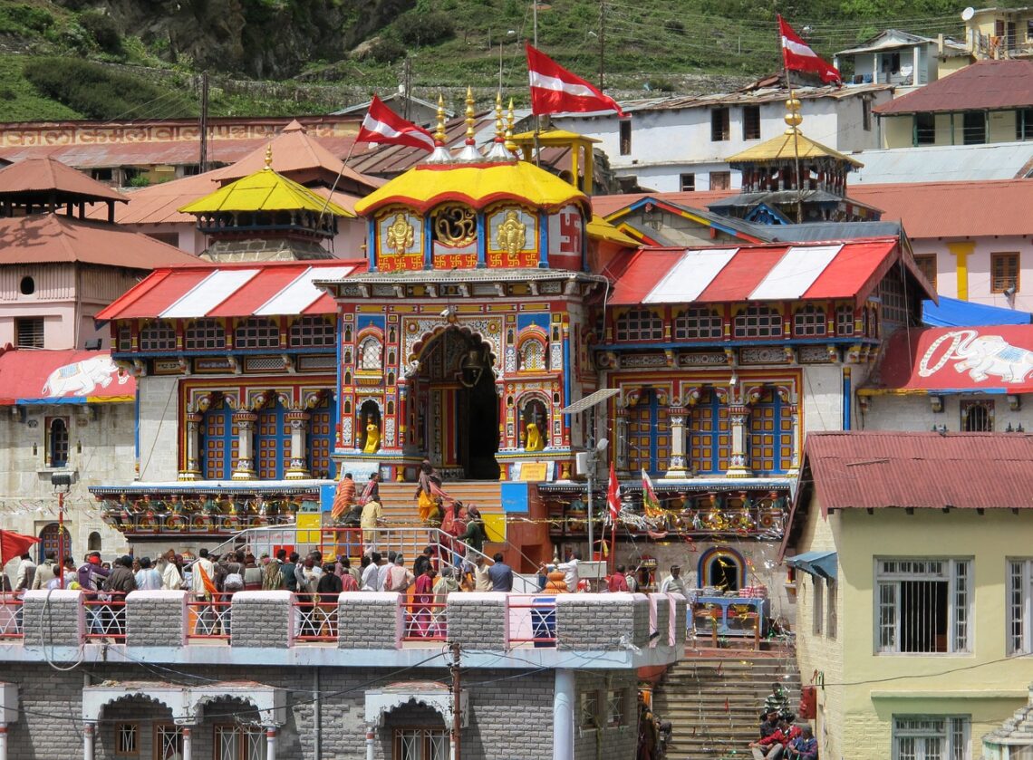 Badrinath vishnu-temple-2779856_1280 Voyage au Uttarakhand - Trekking Uttarakhand