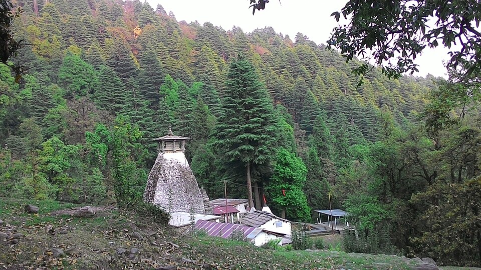 Binsar_Mahadev_temple_old_structure - Trekking Uttarakhand